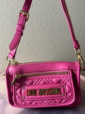 Love Moschino Hot Pink Quilted Crossbody with Gold Hardware